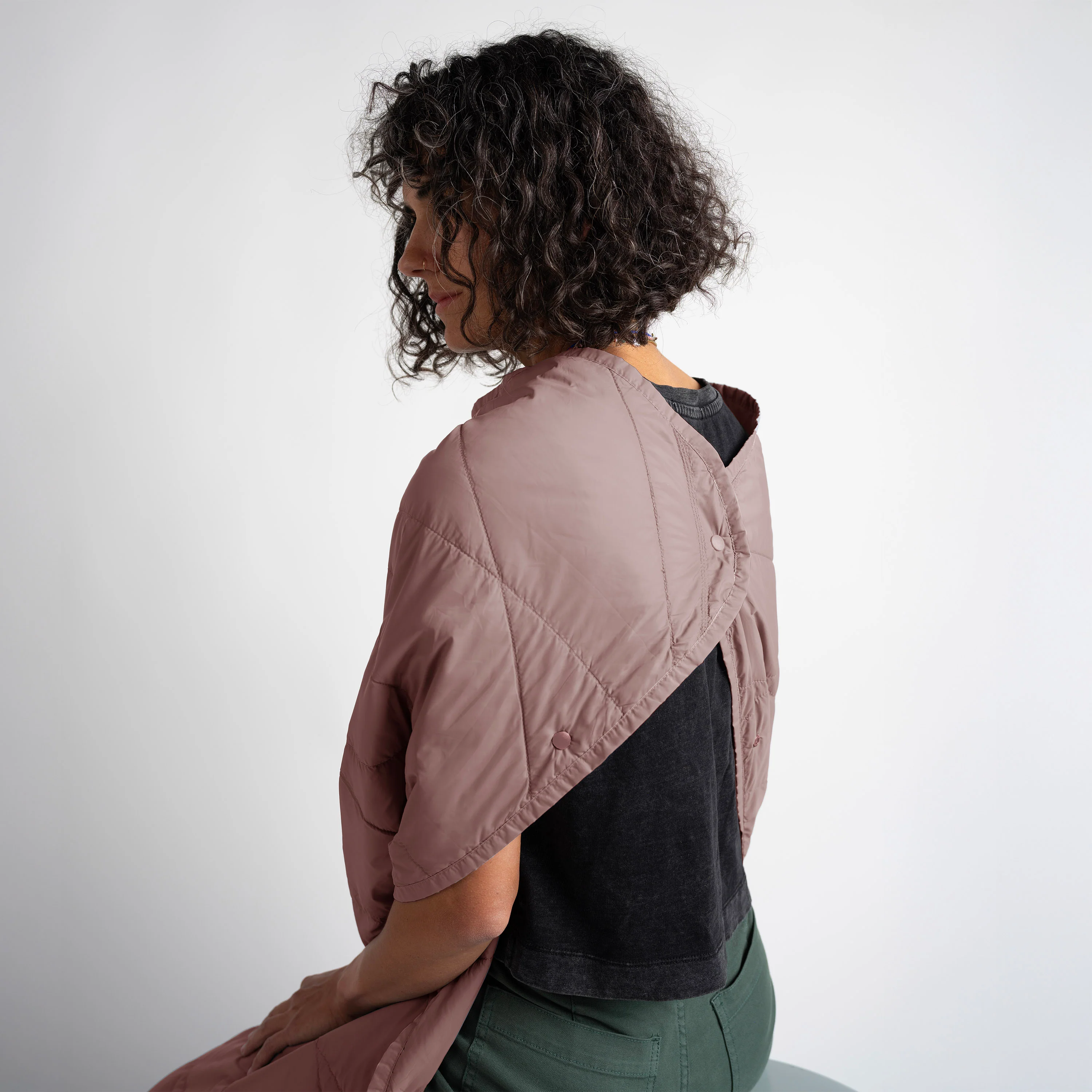 Layover™ Blanket Quartz - Image 5